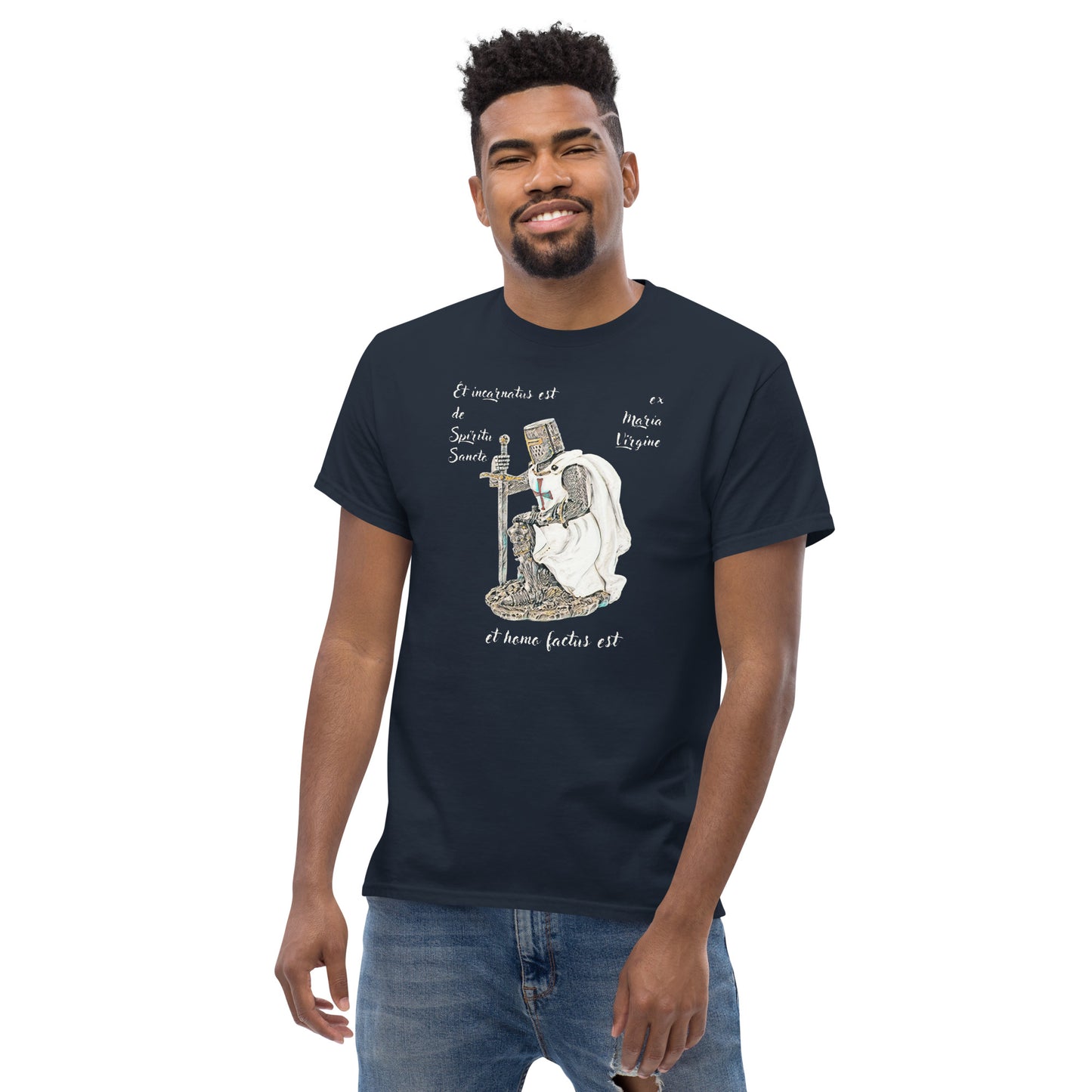 Kneeling templar Men's classic tee